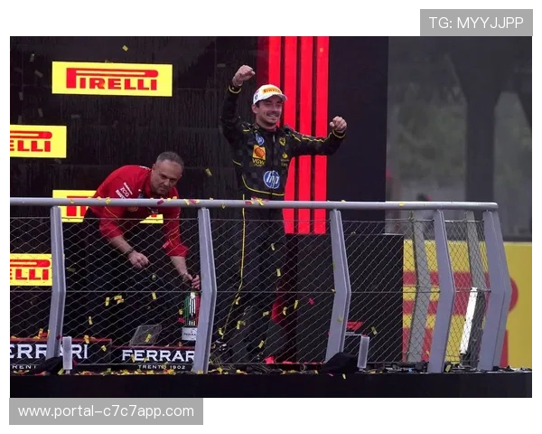 战术执行力成夺冠关键，复盘诺里斯对阵勒克莱尔的防守艺术