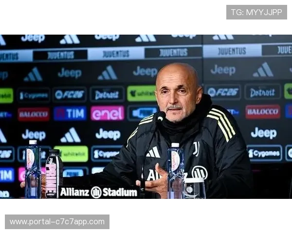 斯帕莱蒂呆立场边难以置信，尤文惨败之夜主帅茫然